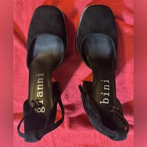 Gianni Bini Platform Ankle Strap Block Heel Pumps  Size 8.5M